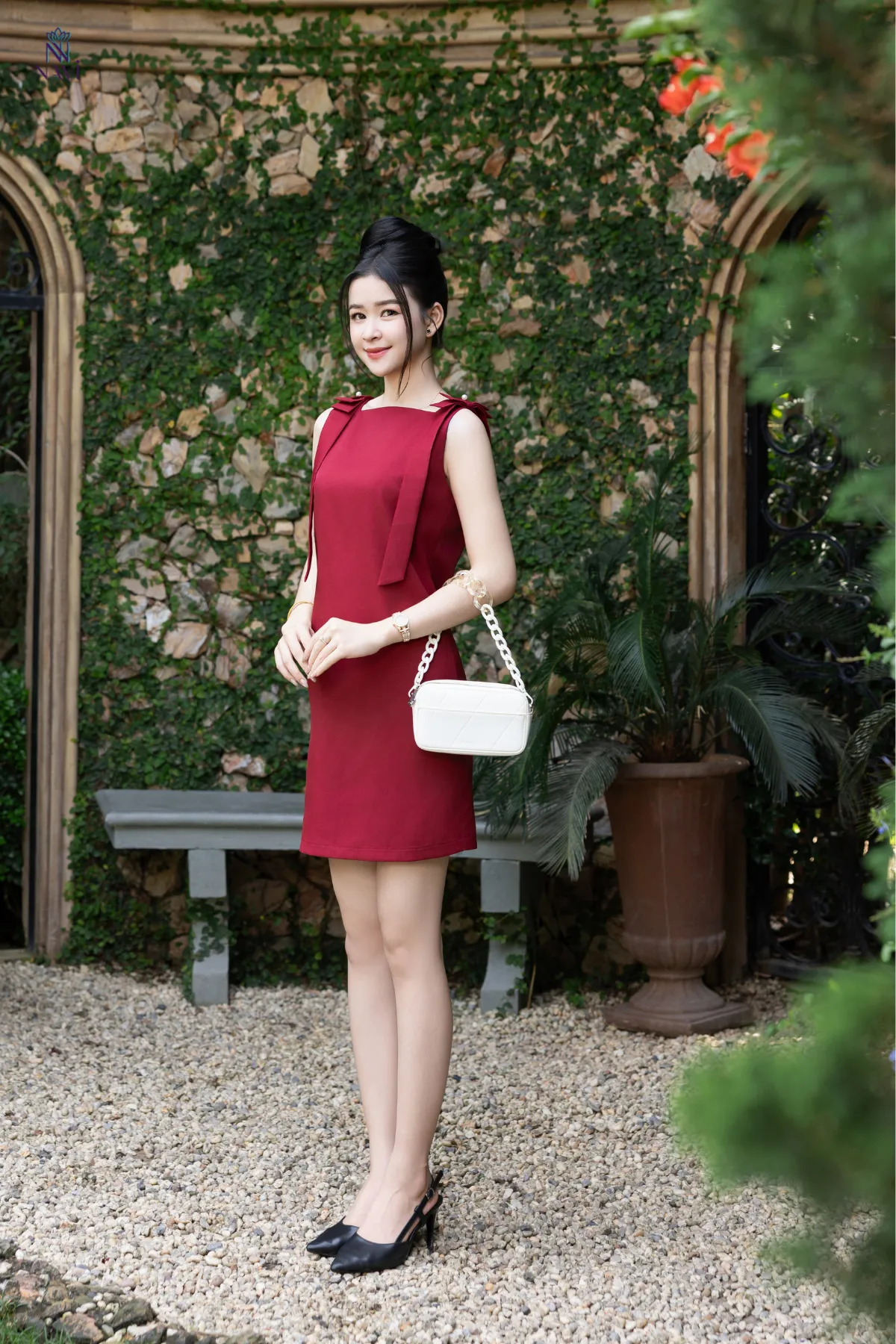 Đầm tiểu thư dáng ngắn phối nơ vai điệu đà, dễ thương NaviFa